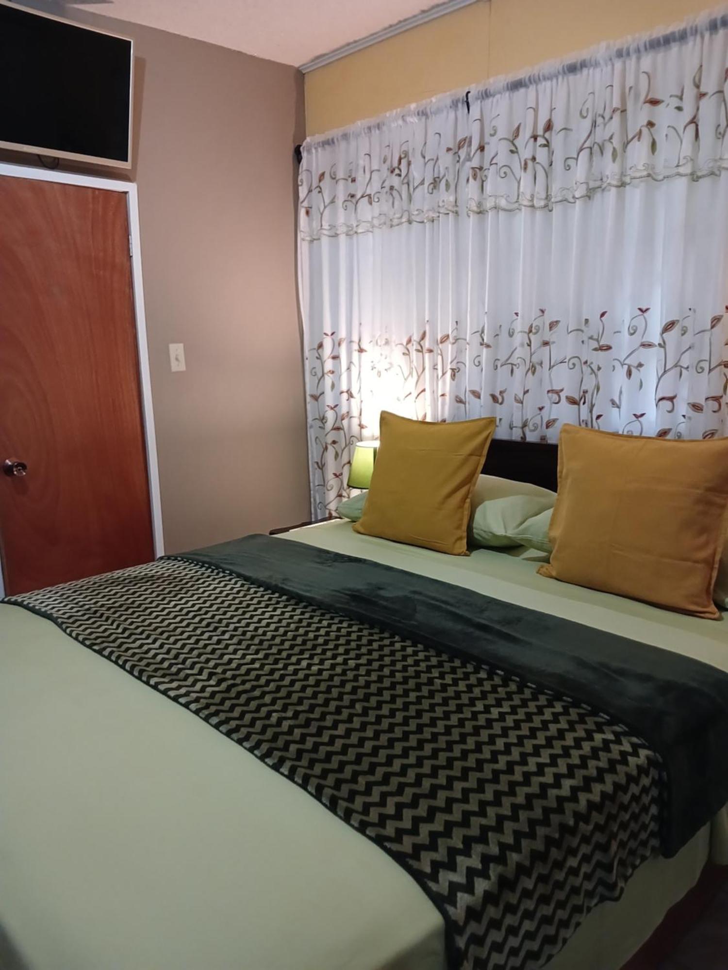 Ultimate Freedom Bed And Breakfast Santa Cruz Exterior foto